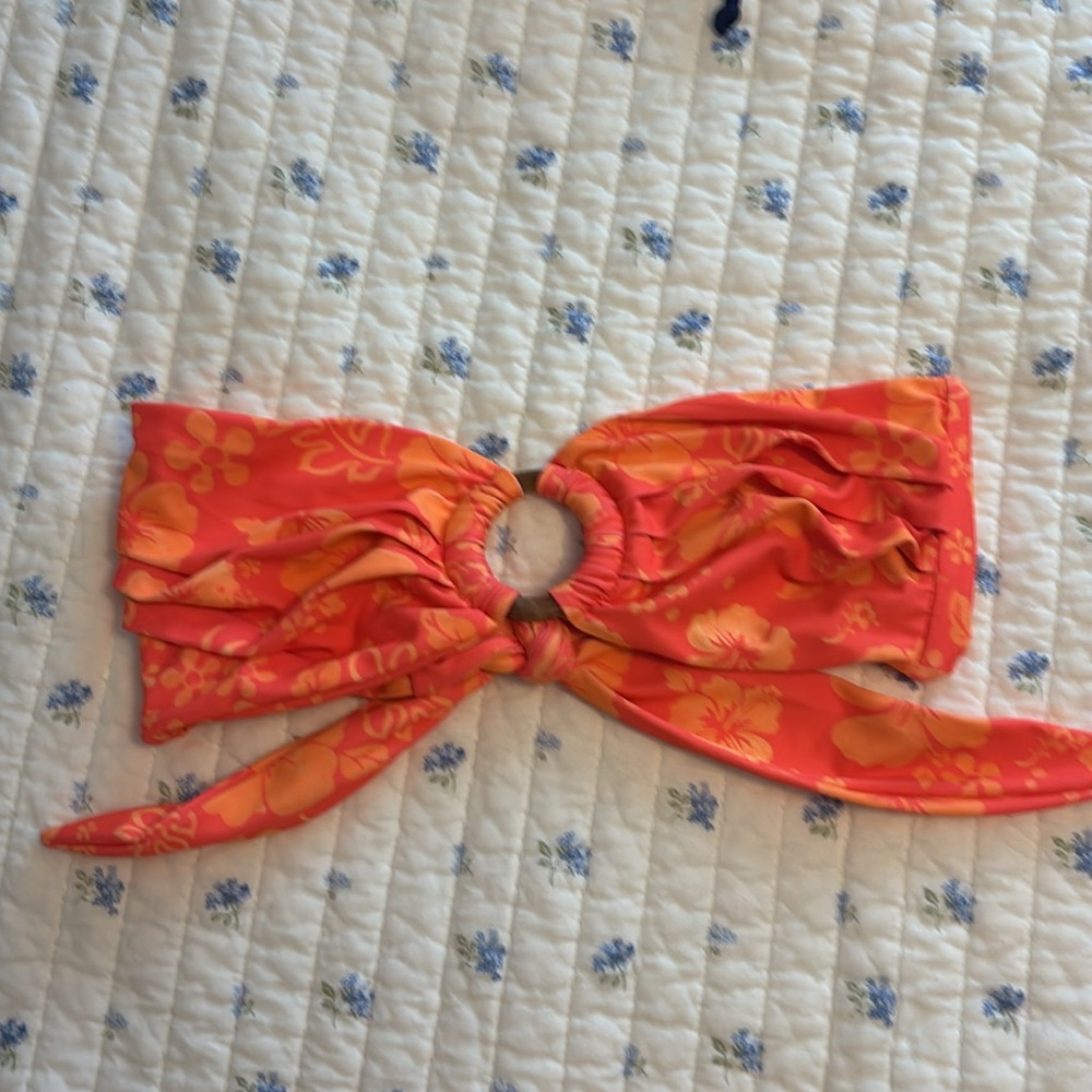KULANI KINI NWOT BIKINI 🌺🌺 - Picture 2 of 4
